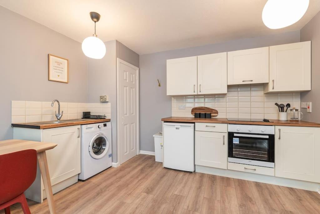 Fully Refurb Drogheda Apartment3 1St Floor Dış mekan fotoğraf